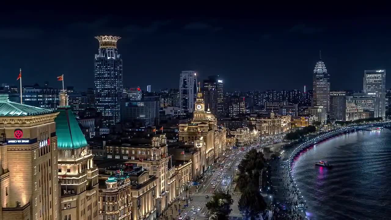 上海智慧之光，未来之城的高科技产品盛事